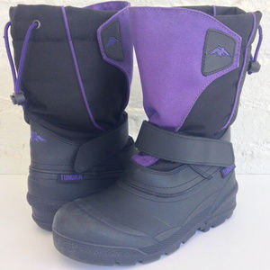 TUNDRA Quebec Black/Purple Snow Boots (Sz 2)